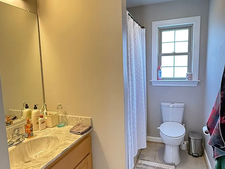 115 Sheldon Ct — Photo 19