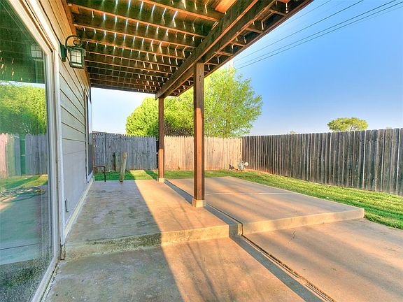 5th image of 6713 Bayberry Dr