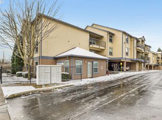 315 SE 162nd Ave #201, Portland, OR 97233