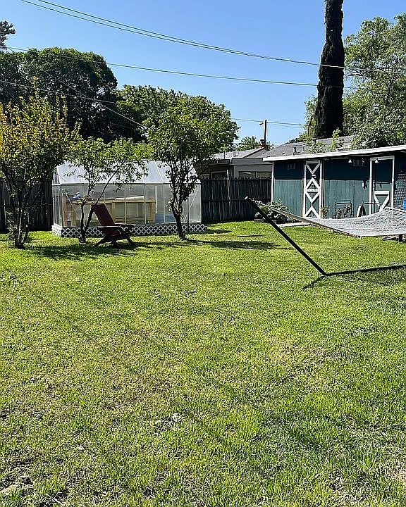 2nd image of 367 Wyoming St