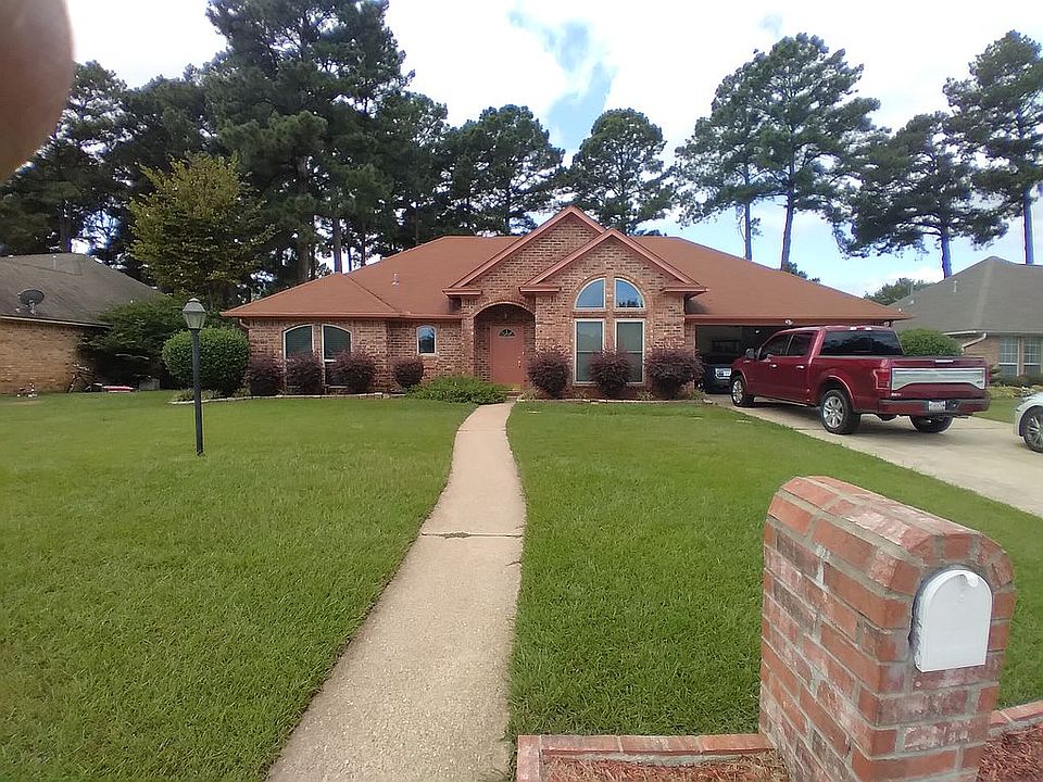 1st image of 5515 Shadowood Dr