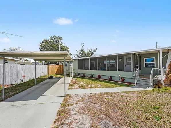 1922 Lullaby Dr, Holiday, FL 34691