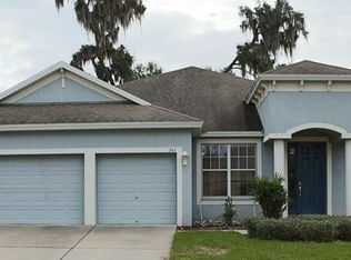 511 Arch Ridge Loop, Seffner, FL 33584