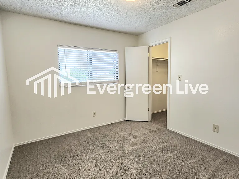 2240 Zuni Ct — Photo 24