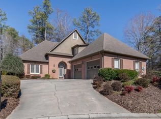 1060 Riverchase Cv, Birmingham, AL 35244