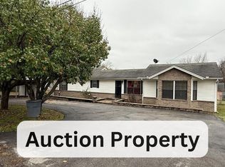 32098 E 689th Dr, Wagoner, OK 74467