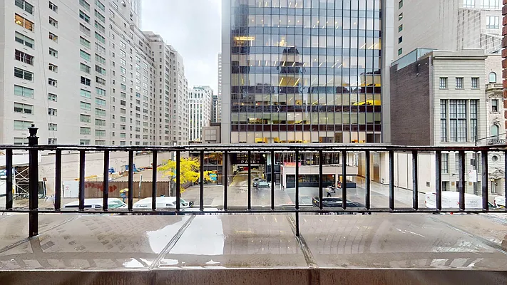 Rented by Bond New York | media 1