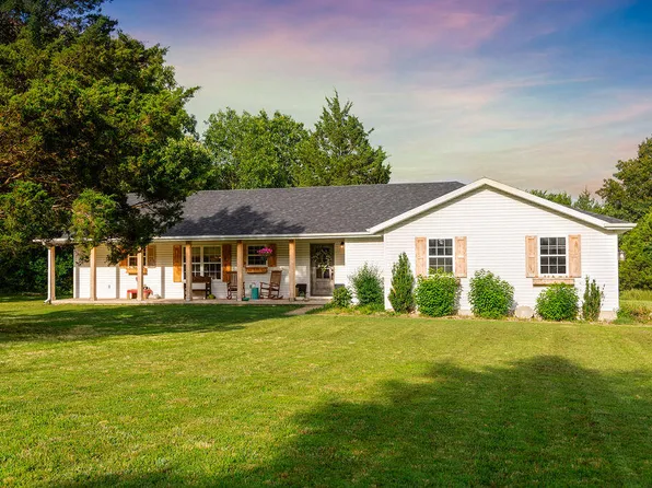 394 Sweetbriar Drive, Marshfield, MO 65706