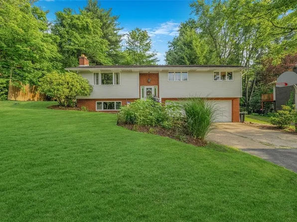 2668 Pangburn Hollow Rd, Monongahela, PA 15063