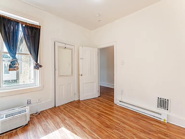 2347 N 18th St — Photo 21