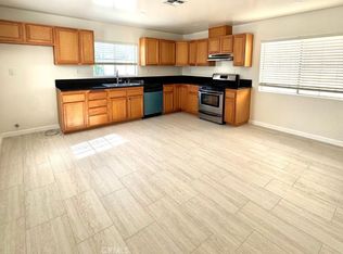 13003 Calvert St, Van Nuys, CA 91401