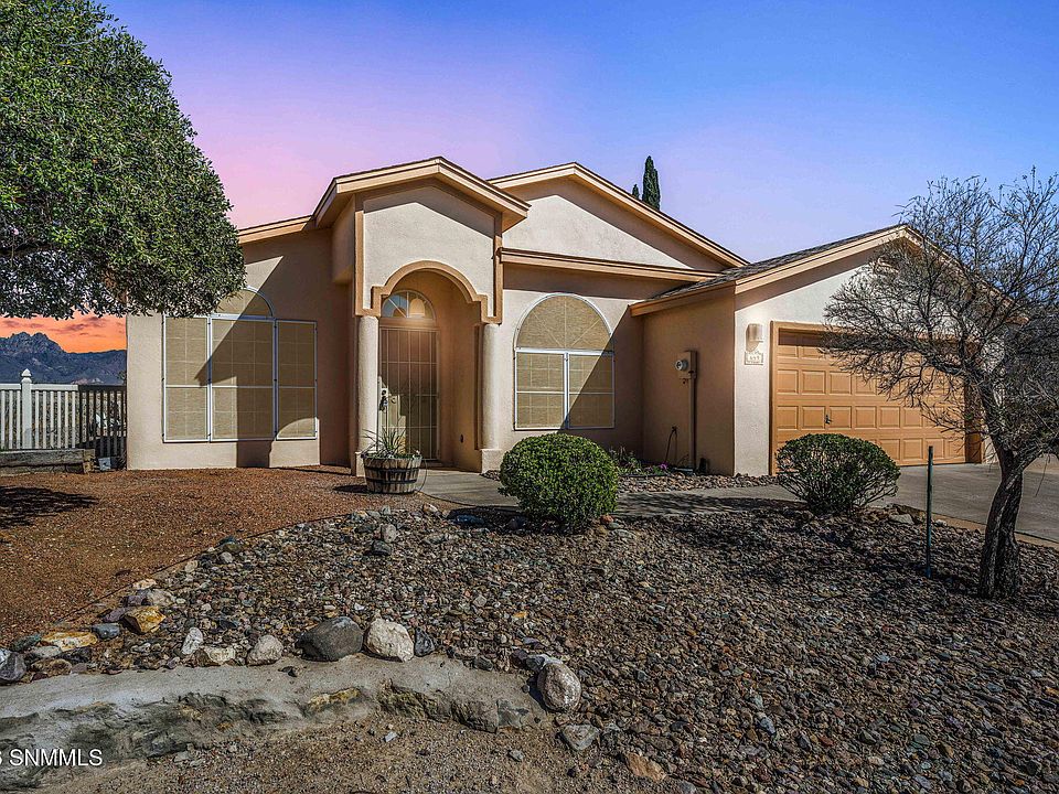 1st image of 649 Stone Canyon Dr