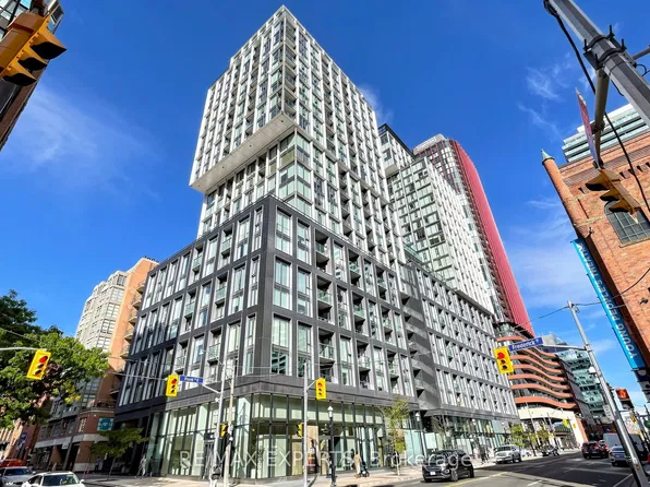 158 Front St E, Toronto, ON