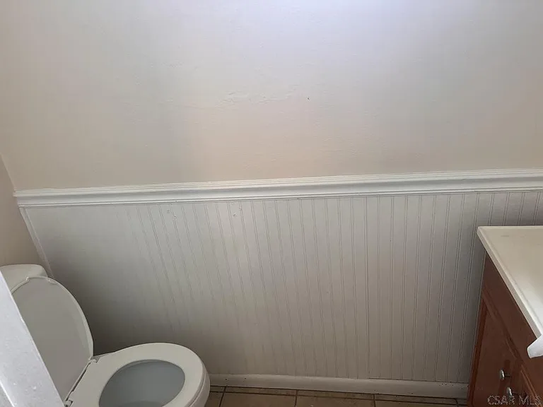 138 Work Dr — Photo 36