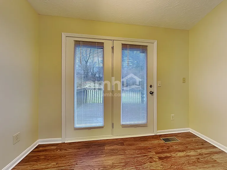 190 Possumtrot Dr — Photo 4
