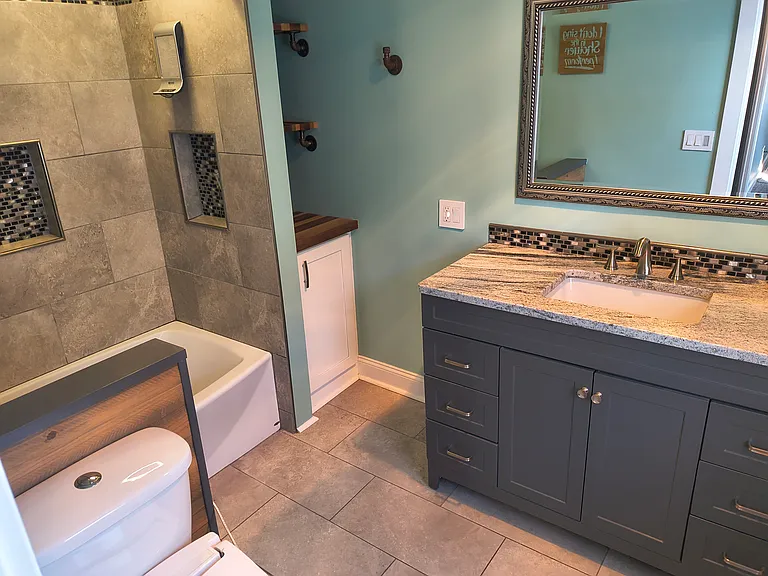 997 Edgemere Dr — Photo 5