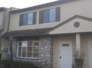 2048 Jason Dr #B, Huntingdon Valley, PA 19006