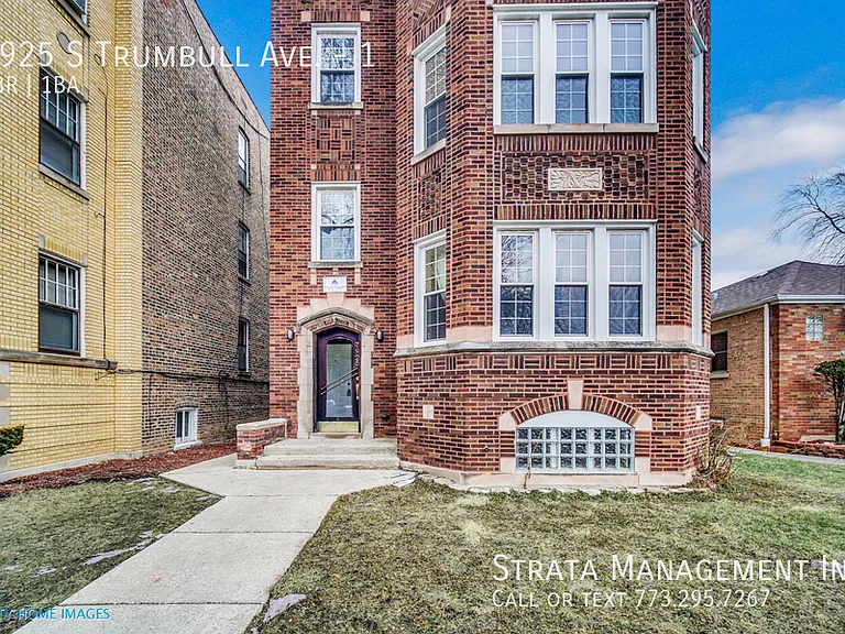 7925 S Trumbull Ave #2 — Photo 4