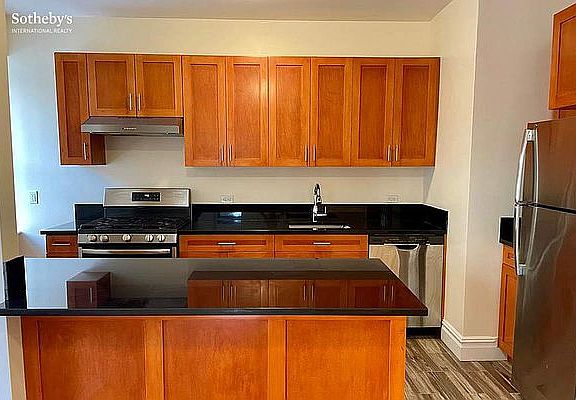 3rd image of 251 W 87th St APT 22