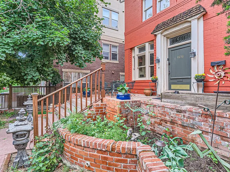 1818 Gaylord St — Photo 4