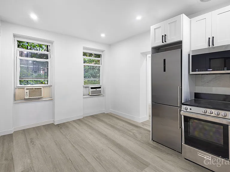103 Saint Marks Pl #1B — Photo 1