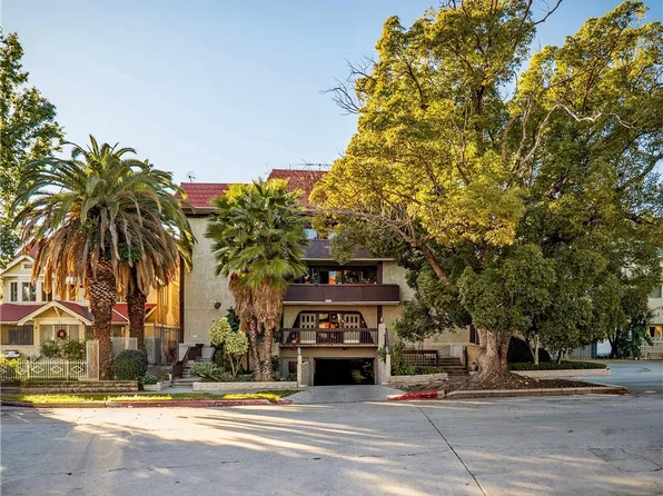 1825 N Gramercy Pl, Los Angeles, CA 90028