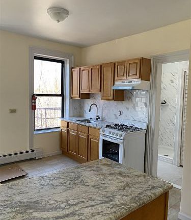 3rd image of 235 Summit Ave #3