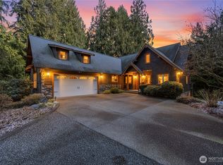 4126 Caron Rd, Deming, WA 98244