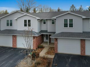 2579 Telluride Trl #5, Howard, WI 54313