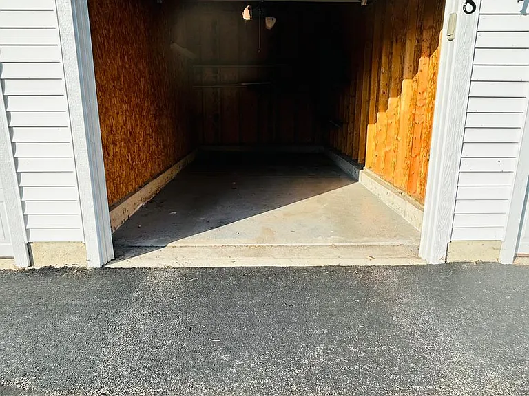 2215 Aurora Dr #1 — Photo 8