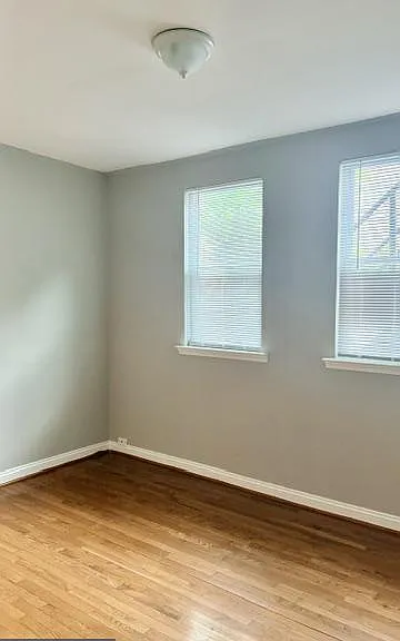 1424 Staples St NE #1 — Photo 5