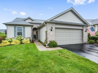 774 Turtle Point Ct, Elgin, IL 60124