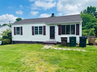 1308 Valley View St, Greensboro, NC 27405