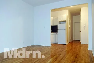 Rented by Mdrn Residential