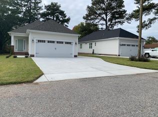 110 Clifton St, Fuquay Varina, NC 27526
