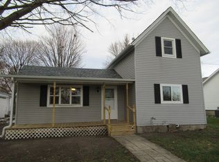 114 W 1st St, Wyanet, IL 61379
