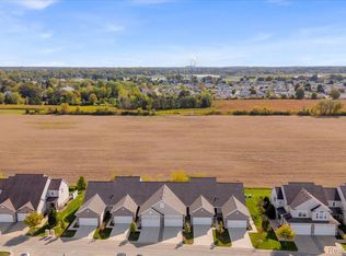 831 Plum Village Dr, Monroe, MI 48161