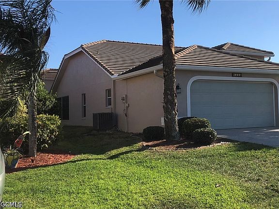 4th image of 8223 Breton Cir