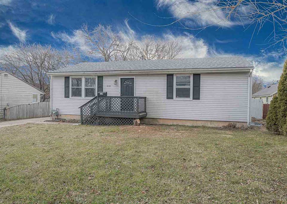 1st image of 3120 Searles Ave