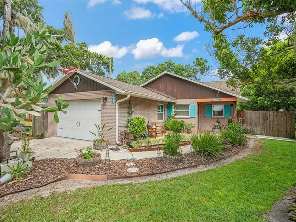 605 California Ave, Saint Cloud, FL 34769