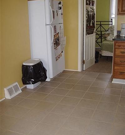 4th image of 1564 Coutant Ave