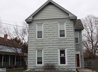 621 E Washington St, Chambersburg, PA 17201