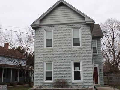 621 E Washington St, Chambersburg, PA, 17201