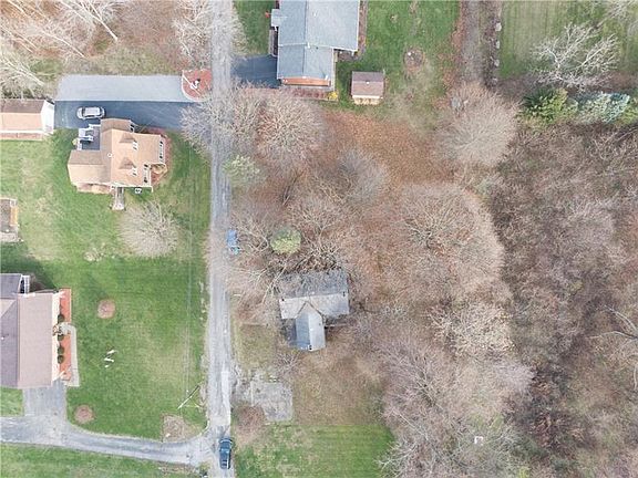 4th image of 117 Schmidt Dr