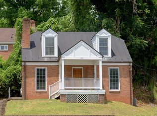 1721 Jefferson Park Ave, Charlottesville, VA 22903