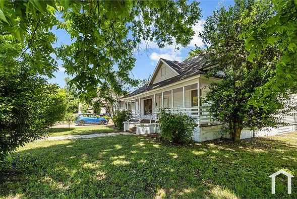 1540 Cleveland Ave SW — Photo 4