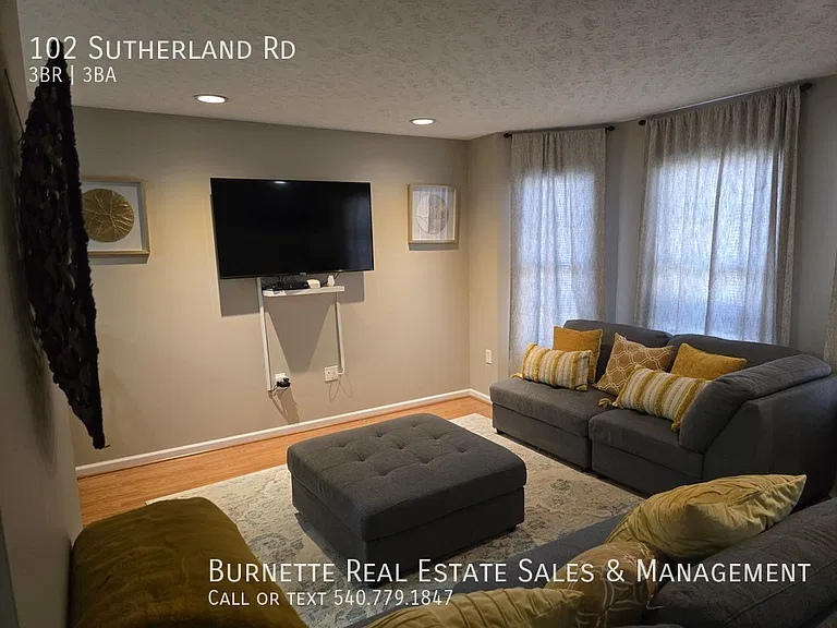 102 Sutherland Dr — Photo 14