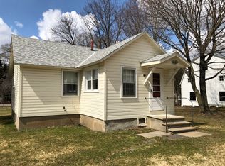 96 Utica St, Clinton, NY 13323