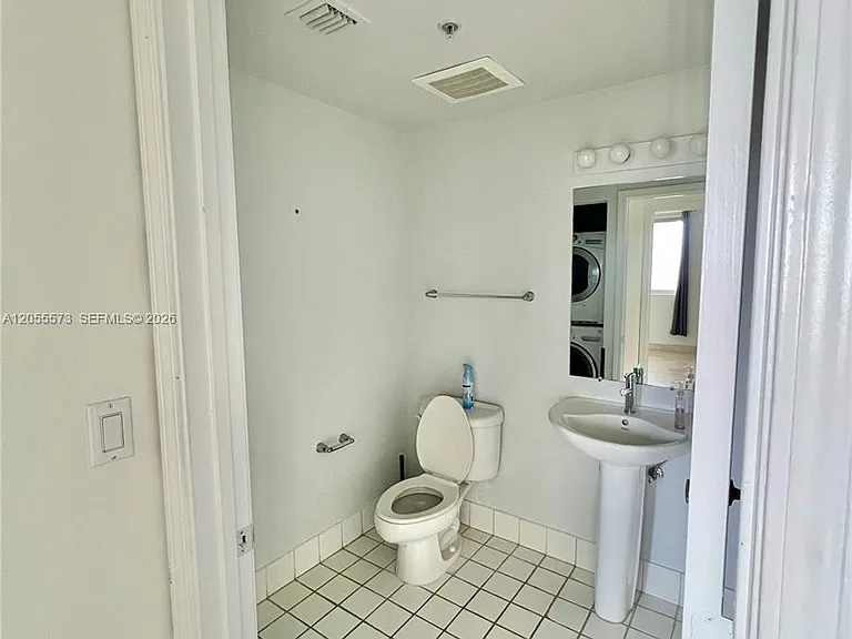 601 NE 36th St #1307 — Photo 10