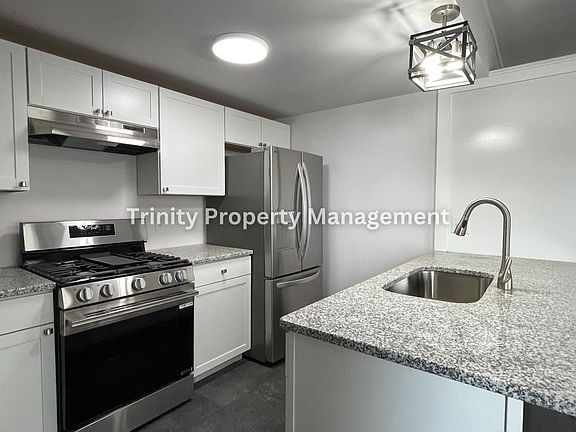 3rd image of 116 Maryland Ave